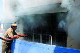 Bank in Ghaziabad gutted in fire 